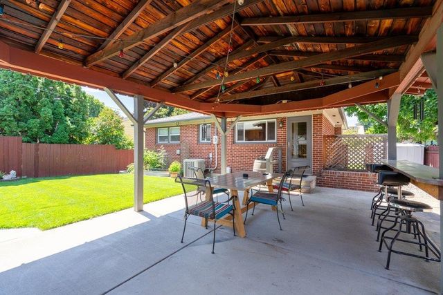4518 N WALNUT St, Spokane, WA 99205