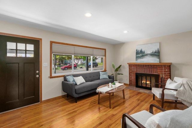 4518 N WALNUT St, Spokane, WA 99205