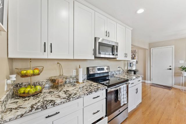 2163 65th Ave, Sacramento, CA 95822