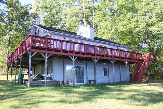 2110 Deer Lake Road, Harrison, MI 48625
