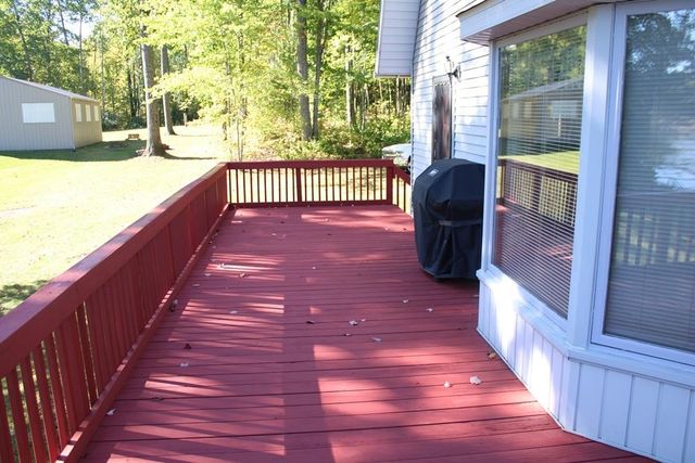 2110 Deer Lake Road, Harrison, MI 48625