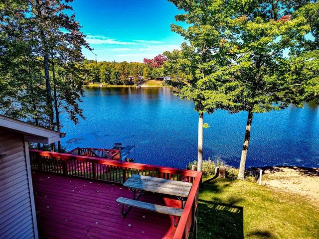 2110 Deer Lake Road, Harrison, MI 48625