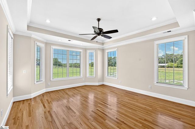 10445 New Cut Road, Campobello, SC 29322