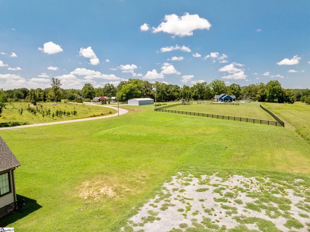 10445 New Cut Road, Campobello, SC 29322