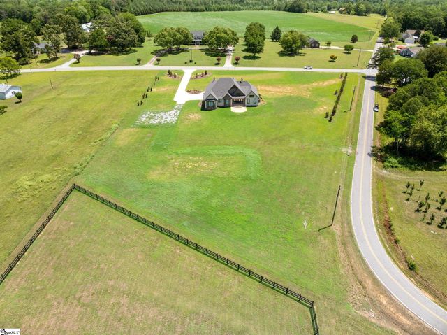 10445 New Cut Road, Campobello, SC 29322