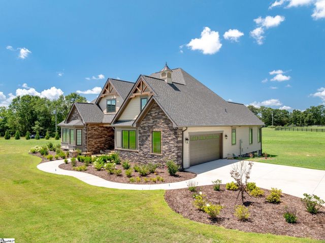10445 New Cut Road, Campobello, SC 29322