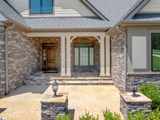 10445 New Cut Road, Campobello, SC 29322
