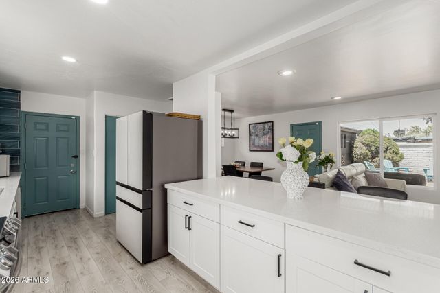 1814 W THOMAS Road, Phoenix, AZ 85015