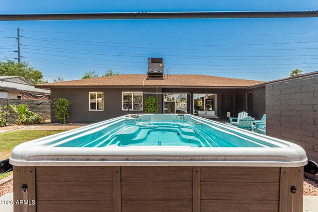 1814 W THOMAS Road, Phoenix, AZ 85015