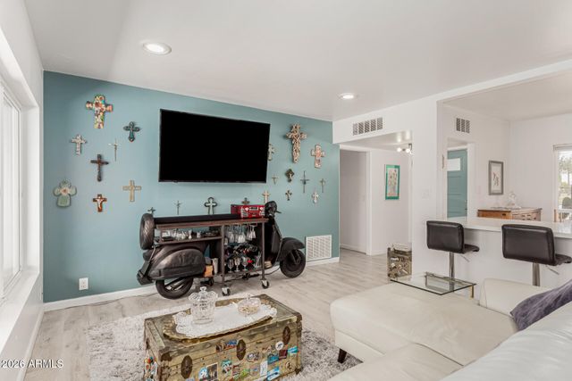 1814 W THOMAS Road, Phoenix, AZ 85015