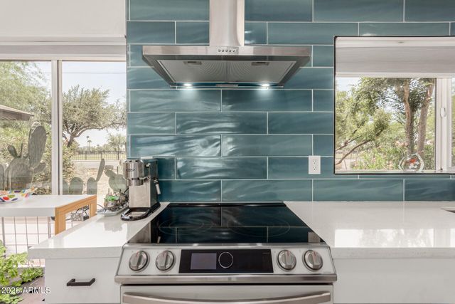 1814 W THOMAS Road, Phoenix, AZ 85015