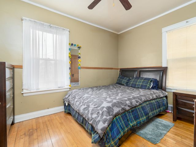 900 Lathrop Avenue, Forest Park, IL 60130