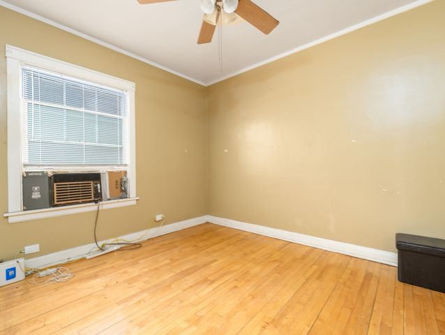 900 Lathrop Avenue, Forest Park, IL 60130