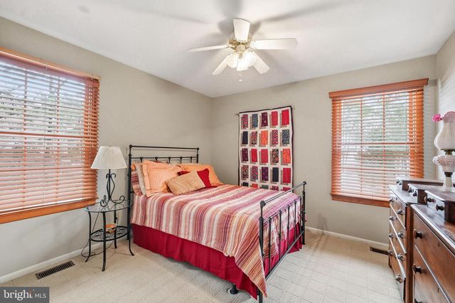 47 TENBY CHASE DR, Voorhees, NJ 08043