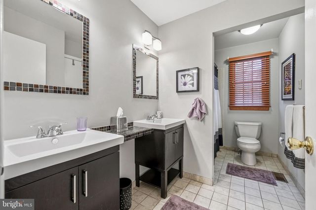 47 TENBY CHASE DR, Voorhees, NJ 08043