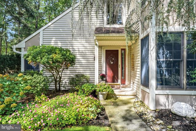 47 TENBY CHASE DR, Voorhees, NJ 08043