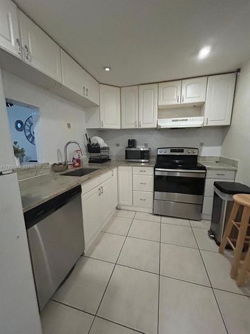 4314 NW 9th Ave 5-3H, Deerfield Beach, FL 33064