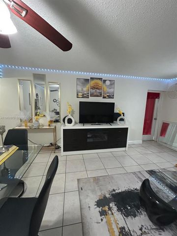 4314 NW 9th Ave 5-3H, Deerfield Beach, FL 33064