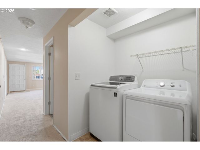 6518 Se 93RD Ave, Portland, OR 97266