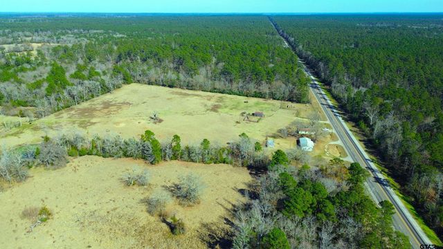 8701 E State Highway 7, Crockett, TX 75835