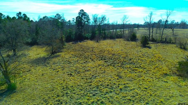 8701 E State Highway 7, Crockett, TX 75835