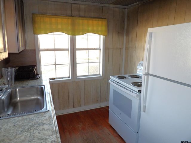 8701 E State Highway 7, Crockett, TX 75835