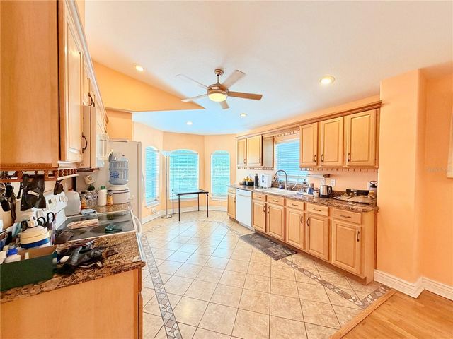 1150 OAKWOOD DRIVE, Dunedin, FL 34698