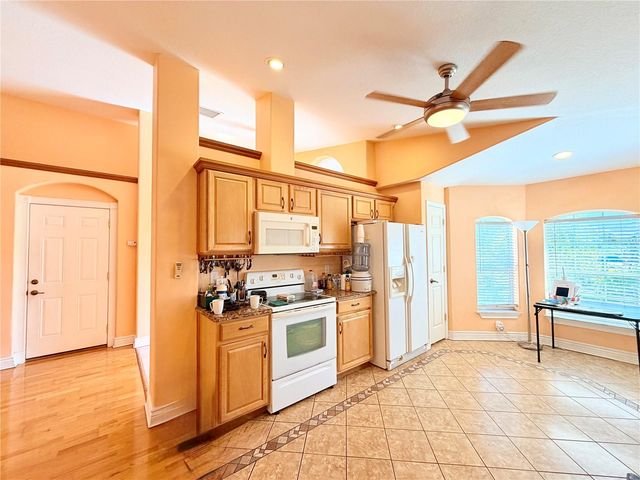 1150 OAKWOOD DRIVE, Dunedin, FL 34698