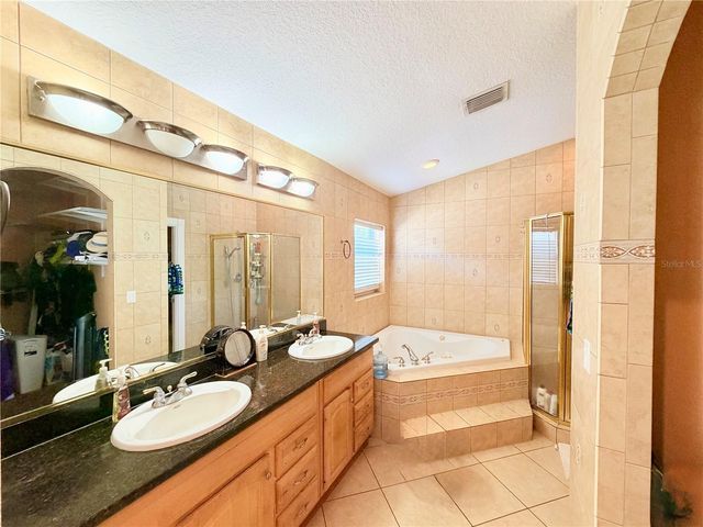 1150 OAKWOOD DRIVE, Dunedin, FL 34698