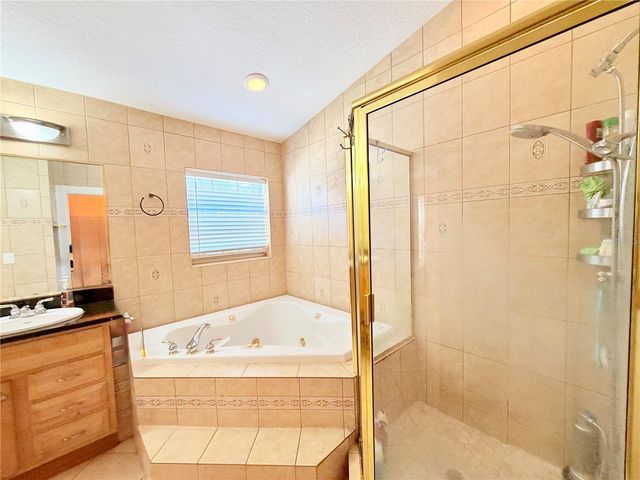 1150 OAKWOOD DRIVE, Dunedin, FL 34698