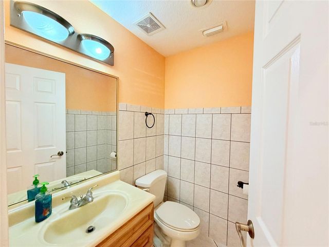 1150 OAKWOOD DRIVE, Dunedin, FL 34698