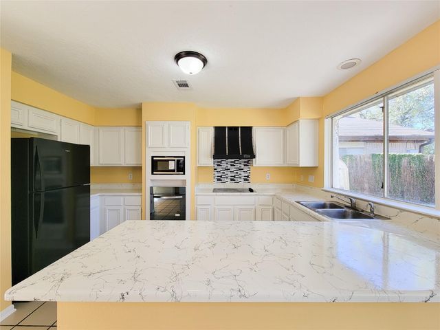 10130 Berry Limb Drive, Houston, TX 77099