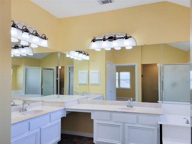 10130 Berry Limb Drive, Houston, TX 77099