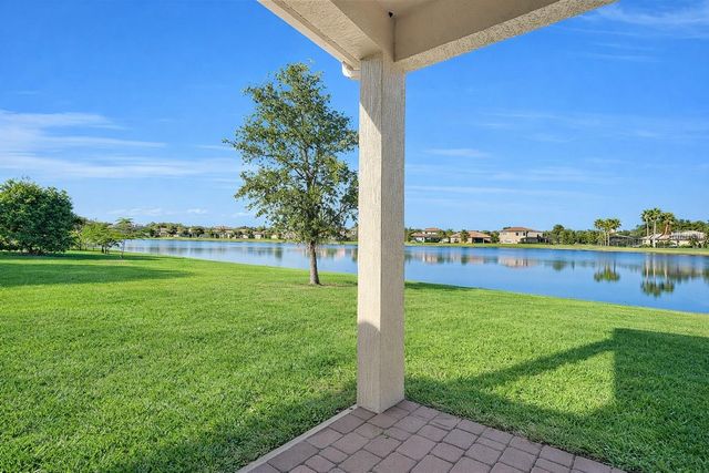 3821 SHOREVIEW DRIVE, Kissimmee, FL 34744