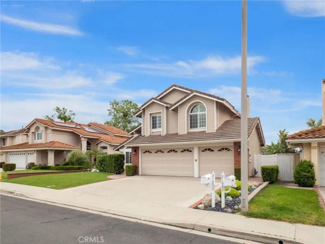 21052 Kensington Lane, Lake Forest, CA 92630