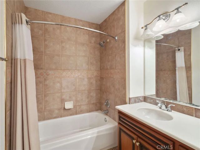 21052 Kensington Lane, Lake Forest, CA 92630