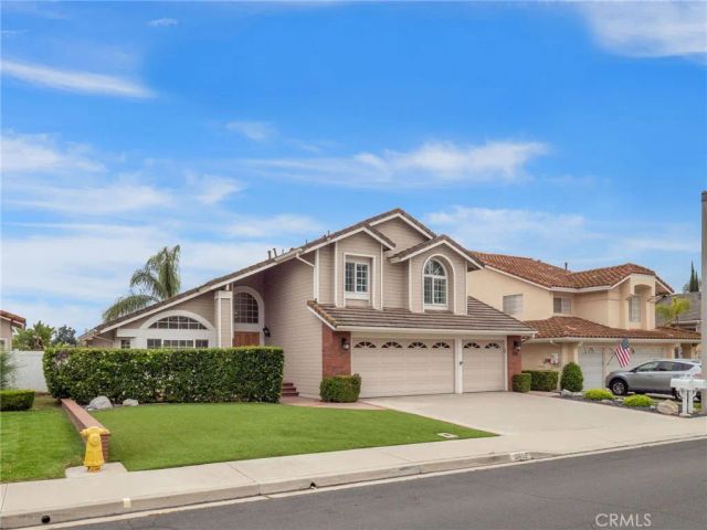 21052 Kensington Lane, Lake Forest, CA 92630