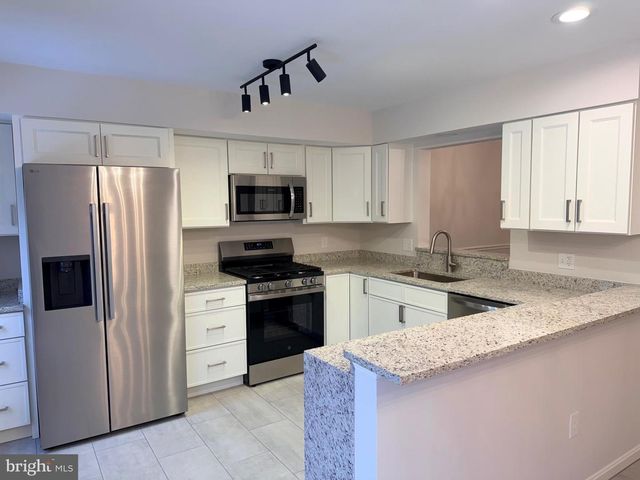 4210 DEVONWOOD WAY, Woodbridge, VA 22192