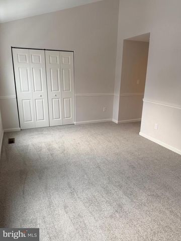 4210 DEVONWOOD WAY, Woodbridge, VA 22192