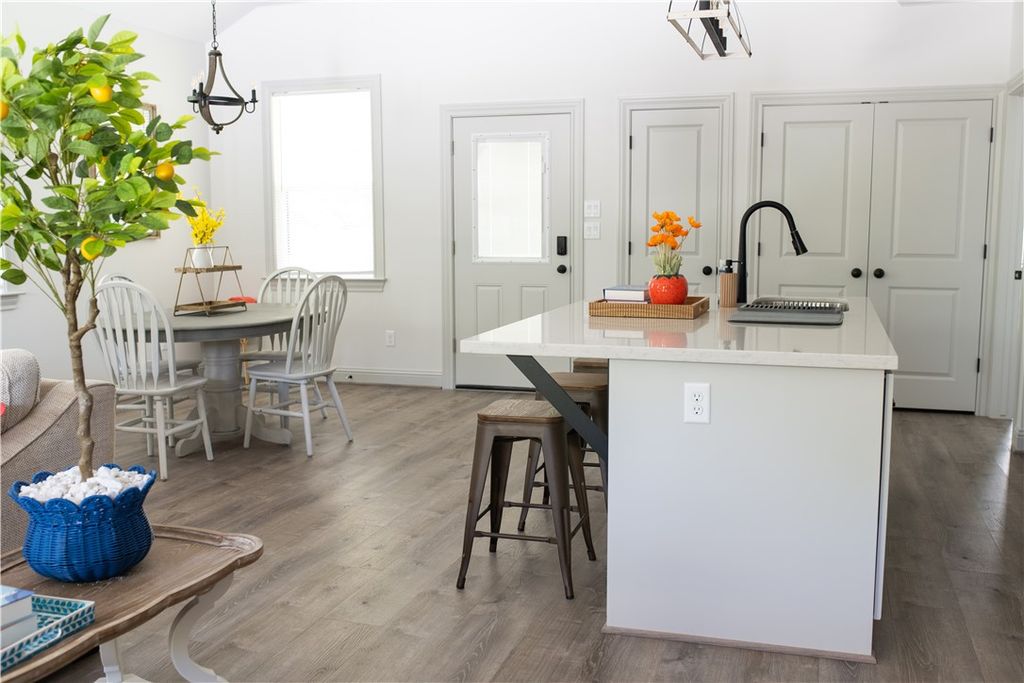 1114 & 1116 East 25th Street, Bryan, TX 77803 — photo 4