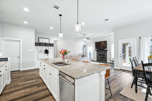 705 Chaparral Road, Sanger, TX 76266