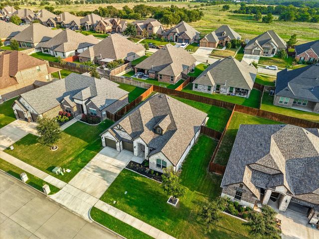 705 Chaparral Road, Sanger, TX 76266