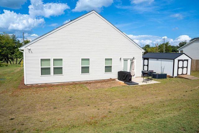 1425 Macedonia Road, Gaffney, SC 29341