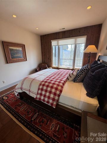 210 Grouse Moor Drive 210, Linville, NC 28646