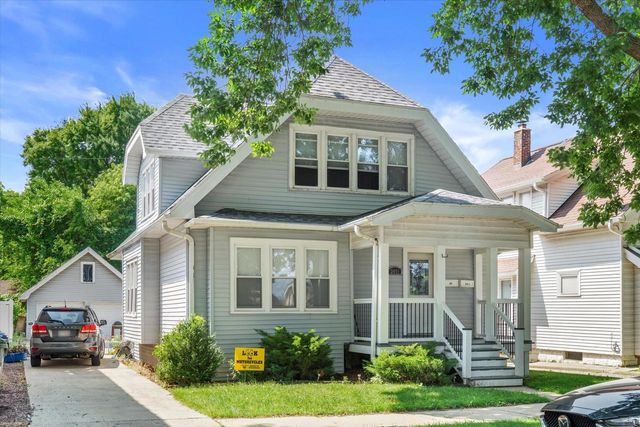 3451 S Burrell STREET, Milwaukee, WI 53207