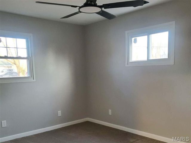 27 E Adams Drive, Cahokia, IL 62206