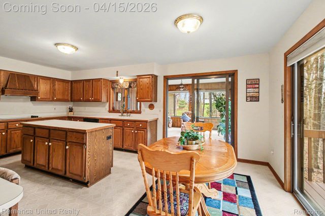 5440 Glenway Drive, Genoa Township, MI 48116