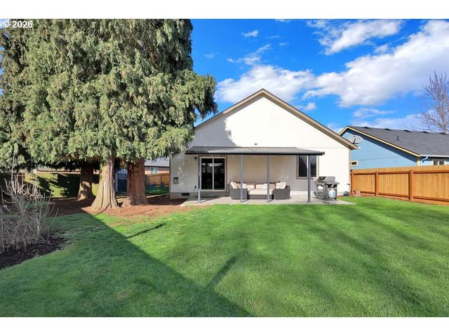 4214 HEINS Ct, Eugene, OR 97402