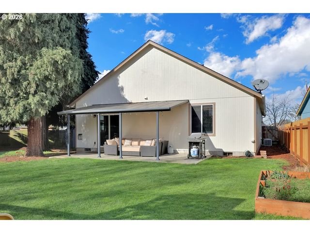 4214 HEINS Ct, Eugene, OR 97402