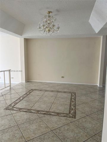 3760 Inverrary Dr 2Z, Lauderhill, FL 33319